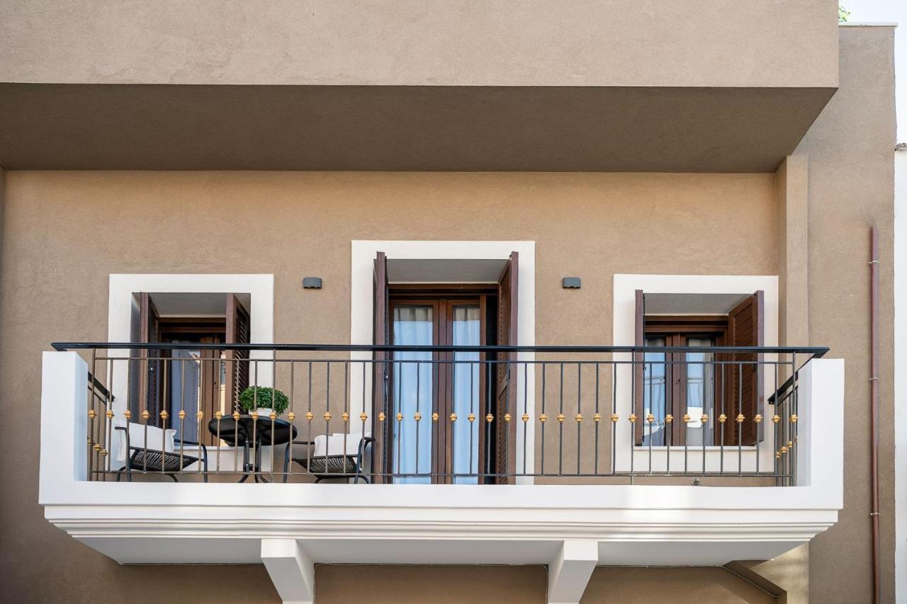 Castello Luxury Residence With Private Jacuzzi Chrissi Akti Chania Exterior foto